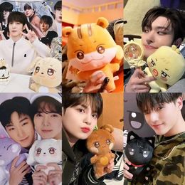 KPOP Ateez PopUp Store Doll 30cm Aniteez Cartoon Lindo llavero de muñecas de lujoso suave yeosang Yunho Hongjoong Regalo 240409