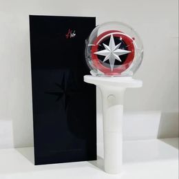 Kpop Straykidss Lightstick Ver.2 avec Bluetooth Support Glow Hand Lamp Party Concert Ver.1 Light Stick Fans Collection Toys 240410