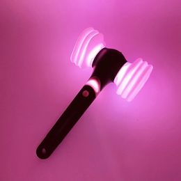 Kpop ver.2 Lightstick avec Bluetooth Glow Hand Light Concert Hammer Cheer Light Stick Lamp Fans Collection Toys 240417