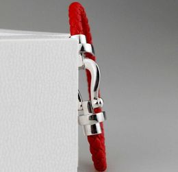 Pulseras de lujo de KT Designer Jewelry de alta calidad 1: 1 CSSIC Horseshoe Red Leather para parejas1227568