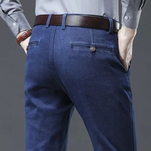 Brand Kubro Cotton Mens Jeans Pantalon Denim Classic Classic Sauthomobes pantalon droit pour hommes Blue Taille 3038 240430