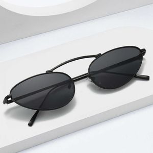 Kufangs nuevas gafas de sol populares y personalizadas de estilo de ojo de gato puntiagudo de haz único de Metal para hombres y mujeres de moda