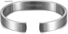 KULUZE 100% titanium veerelastische sportarmband heren- en damesmode openingsarmband dames/heren unisex