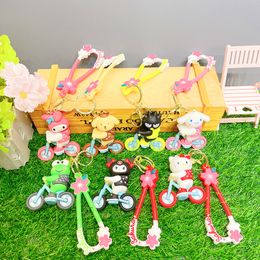 Kuromi bicicleta muñeca llavero coche llavero pequeño colgante bolsa decoración juguetes para niños