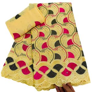 KY-5165 Tissu de coton artisanal à coudre avec strass 2023 Tissu de dentelle de voile suisse de haute qualité Dernière 5 + 2 yards Femmes Robe de soirée Dames africaines Occasion Party
