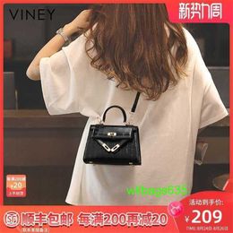 Ky Tote Bags Sac à main en cuir de luxe de confiance Viney Bag 2024 Nouveau sac pour femme Sac à bandoulière Sac léger de luxe Sac à main en cuir véritable 2024 Smal have logo HBJF