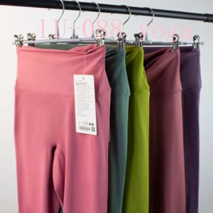 L-325 Nieuw pak Yoga strakke broek Oefening Fitness onderbroek Damesleggings voor sport Hoge taille Lang Naakt Geen T-vormig Dameskleding