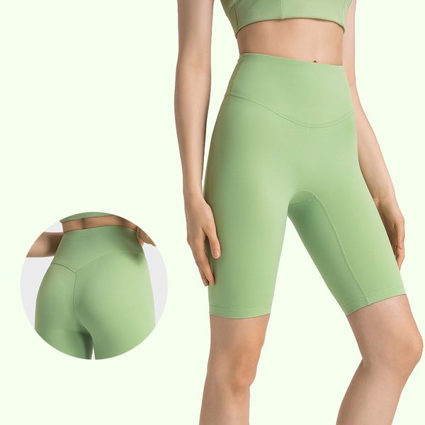 L388 Short taille haute sans T-Line Short de yoga Collants d'entraînement élastiques Leggings pour femmes Shorts de sport respectueux de la peau Coupe classique Pantalon cinq points Pantalon de fitness