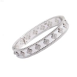 l Baloncesto Pelota de tenis Unisex Mujeres Hombres Pulseras deportivas Zirconia multicapa Pulsera de diamantes Cadena de plata esterlina 925 personalizada