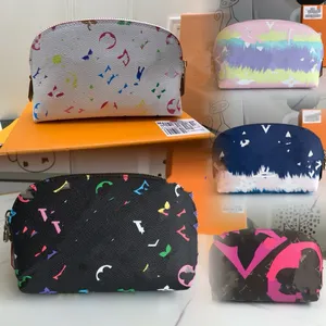 L Marca Bolsas de cosméticos de lujo 7A Bolsas de cuero con cremallera de calidad para niña Monograma 17 cm Bolsas de maquillaje Gran capacidad 5 colores Stock Todos los detalles son correctos Estuche de maquillaje con caja