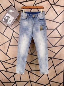 L LOGO LUXURIE JEANS IMPRIMÉ Designer Pant de randonnée Hip Hop High High Street Broderie Quilting Tendage Ripped Brand Vintage Pant Retro Street Casu