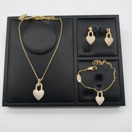 Collier et Bracelet en forme de cœur pour femmes, accessoires en acier inoxydable, bijoux avec boîte cadeau, nouvelle marque, tendance