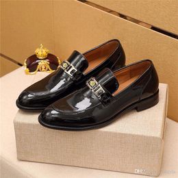 L5 Luxe Merken Mannen Schoenen Engeland Trend Leisure Lederen Schoenen Ademend voor Mannelijke Schoenen Loafers Mannen Flats Big Size 45