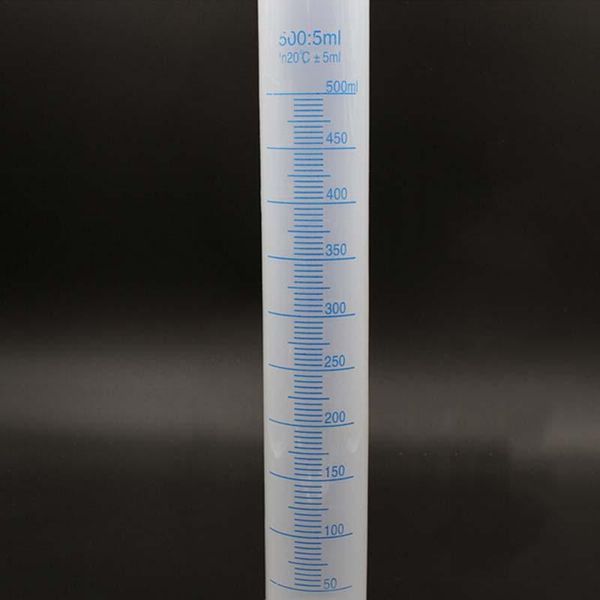 Supplies en laboratoire 500 ml Cylindre de mesure en plastique Tube de conteneur de cylindres gradués pour outils de laboratoire Accessoires d'école