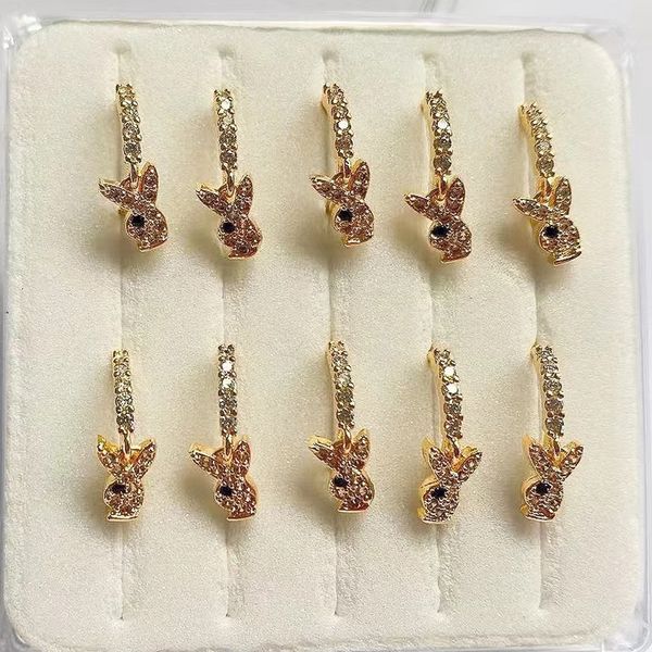 Labret Lip Piercing Bijoux 10pcs cz pavé Lapins Nez Anneaux cuivre plaqué blanc k 18k or 11mm Bunny Body pour femmes hommes bijoux en gros 230906