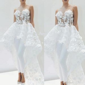 Combinaisons de mariée en dentelle avec traîne pour femmes, élégantes, jupe détachable florale 3D, costume pantalon de mariage blanc, 2020