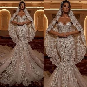 Lace Applique Mermaid Wedding Jurken Sweetheart Illusion Zipper Back Sweep Train Bruid Dress Vestido de Noiva CG001