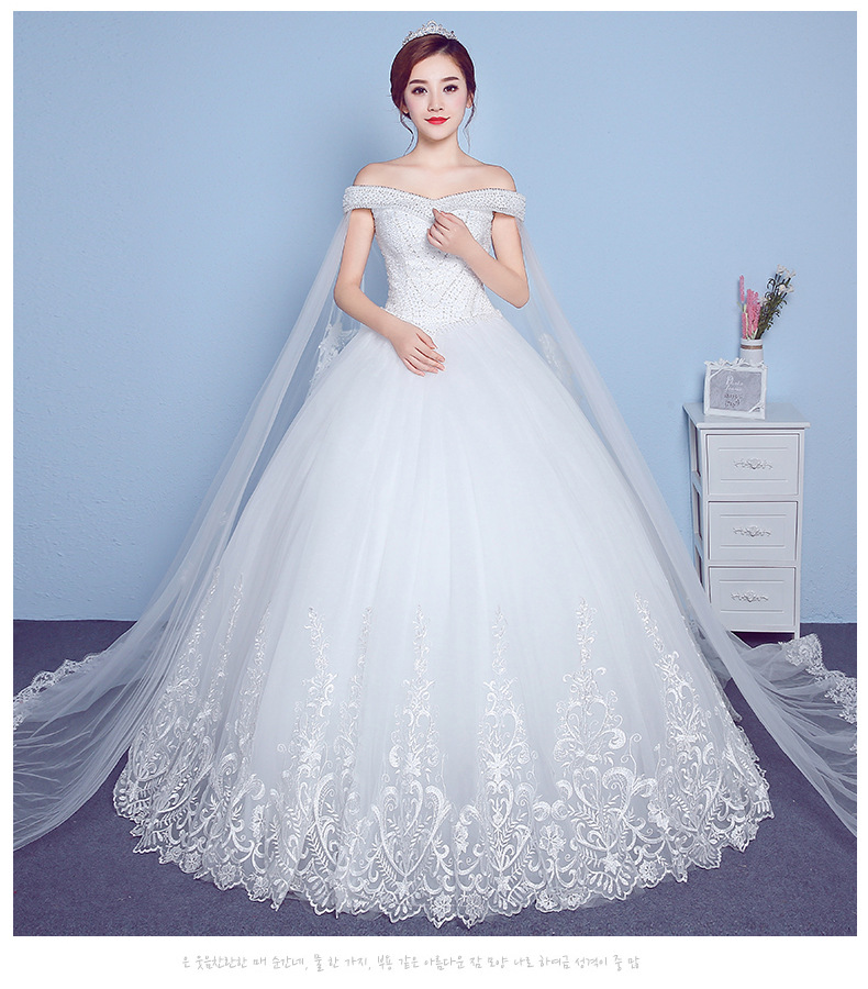 Apliques de encaje bordado grande vestido de novia 2017 nueva llegada Sexy cuello barco fuera del hombro coreano Plue tamaño vestido de noiva