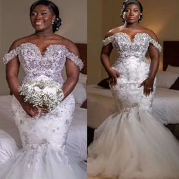 Lace Arabische aso ebi kristallen trouwjurk Beadeed Sweetheart Mermaid Sexy Bridal Jurys Dresses Zj Es Es