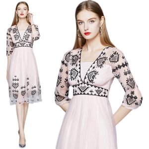 Kant borduurwerk dame jurk boutique zomer herfst jurk high-end sexy nobele jurken mode retro meisje jurken