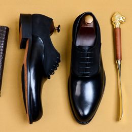 Fashion en dentelle en cuir authentique pour hommes en cuir noir chaussures de mariage chaussure d'affaires de mariage