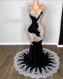 Lace Mermaid Sier Appliques Veet Prom Dresses 2024 Sheer Mesh Top O Nek Sexy verjaardagsjurk Black Girl Vestidos avondjurken 0219