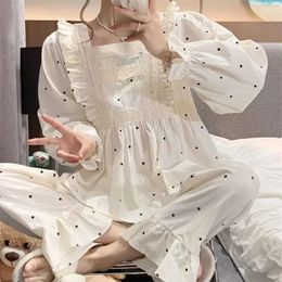 Kanten pyjamaset, 2-delig, nachtkleding met zoete stippenprint, T-shirt met volledige mouw en lange broek, gezellig prinsessencomfort, zachte homewear 240326