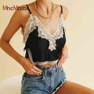 Dentelle Patchwork Sexy Crop Tops Femmes Col V Noir Summer Camis Top Y2K 90s Mode Spaghetti Strap Split Tees Dames Tout-assorti 210517