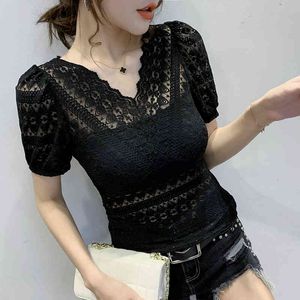 Lace Puff Sleeve Style Sexy V-hals Mode Transparante Pullover Blouses Dames Shirts Shorts V-hals 77b 210420
