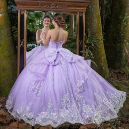 Lace Quinceanera jurken lavendel glanzende appliques kralen moe van de schouder prinses baljurk op maat gemaakt voor zoete 16