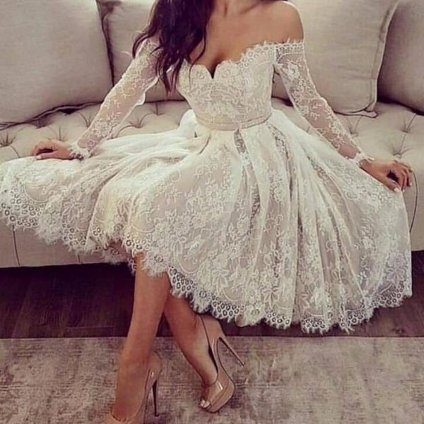 Robes de mariée courtes en dentelle 2019 épaule pure manches longues robe de mariée pas cher longueur de thé robe de mariée de plage simple