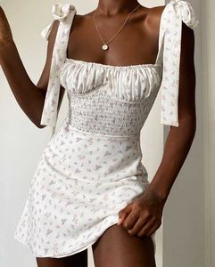 Lace Up Sexy Dress Femmes Spaghetti Strap Slim Floral Print Plus Size Dress Summer Beach A Line Mini Dress Ruched Bodycon 210625