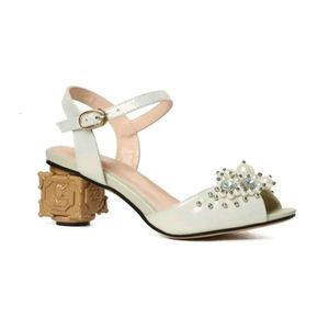 Dames 2024 femmes véritables sandales chaussures habillées 6CM découpé chuckly talons hauts rivets peep toe fête de mariage perle boucle sangle perle 3D fleur rétro Mary Jane 2df8