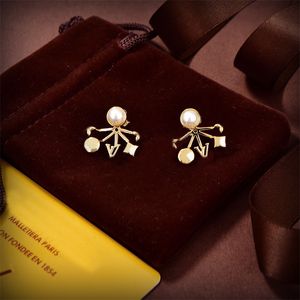 Pendientes de lujo para mujer, joyería de marca de diseñador, pendientes con letras, pendientes con letras a la moda, accesorios de boda, pendientes de perlas