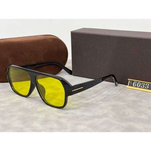 Dames Ford Tom Dames Superwaarde voor zonnebrillen Heren Merkontwerper Zon Mode Bril Hoge Ster Beroemdheid Rijden Zonnebril Brillen Gezicht met doos