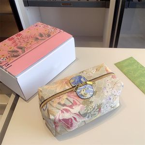 Dames De Luxe Designer Marque Trousse De Maquillage Classique Pochette Cosmétique De Mode Floral Trousse De Toilette En Cuir Pochette De Toilette Femmes Accessoires De Voyage