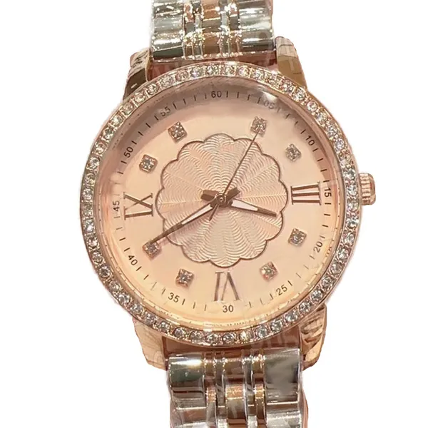 Damas Cuarzo Batería Diamantes Bisel Relojes de mujer Alta calidad Estilo artístico único Montre Luxe Plateado Sier Acero inoxidable Reloj helado 32 mm Sb069 C4