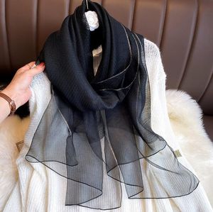 Dames zijden sjaal, nieuwe zijden warmte, pure kleur sjaal, mode temperament, goud en zilveren zijde lange sjaal GC12