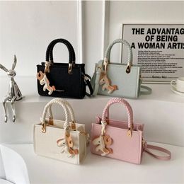 Bolsos de mango de las damas Patrón de piedra pequeña bolsas de moda femenina NUEVA LLEGA 2023 Drop envío de bolsos PU