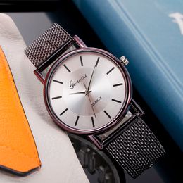 Dameshorloge Casual zakelijke horloges Modieuze wijzerplaat Roestvrij stalen band Elektronisch uurwerk Quartz-horloge