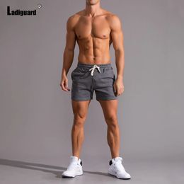 LADIGUARD Simplicidad elegante Hombres Fashion Leisure Shorts Hombres casuales Drawstring Short Bottoms Sexy Lace-Up Beach Pants 240311