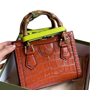 Lady Bamboo Diana Pochettes Ouvertes Plaine Bamboos Sac À Main Mode Crocodile Aisselles Compartiment Intérieur Porte-Cartes Cosmétiques Sacs À Main Mur