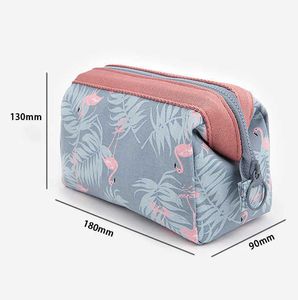 Lady Cosmetic Bags Cases Travel Cotton Makeup Bag Cosmetics Storage Mini Frog Mouth Steel Frame Zero Wallet Medium 230704