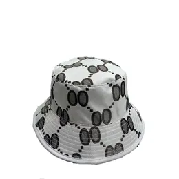 Chapeaux de créateurs de dame pour les femmes classiques de luxe d'été chapeau de seau de haute qualité à large bord cappellino adumbral couple de rue casquettes fa0120 H4