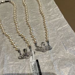 Colliers à pendentif de créateur pour femmes, collier de perles Saturn classique identique aux bijoux de haute qualité de NANA
