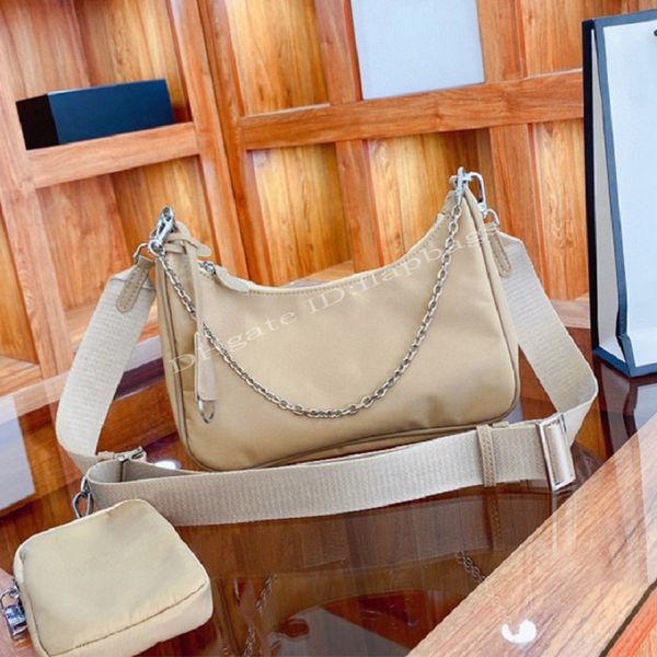 Nylon Hobos Hombro Bolso Bolso Embrague Crossbody Cadena Correa Letras Triángulo Media Luna Llavero Cremallera Monedero Monedero Monederos Tote Lady Diseñadores de lujo Bolsos de mujer