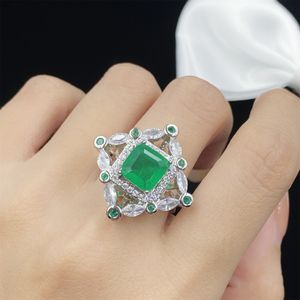 Bague de mariage pour femme imite le cristal vert émeraude zircon diamant princesse carré bague d'ouverture réglable petite amie fête cadeau d'anniversaire