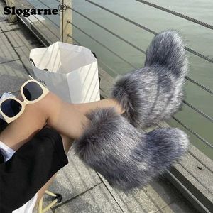 Lady Winter Shoes Femmes Hiver Moelleux Fausse Fourrure De Renard Bottes Femme Push Bottes De Neige Chaudes Chaussures De Luxe Filles Mode Furry Fur Bottes