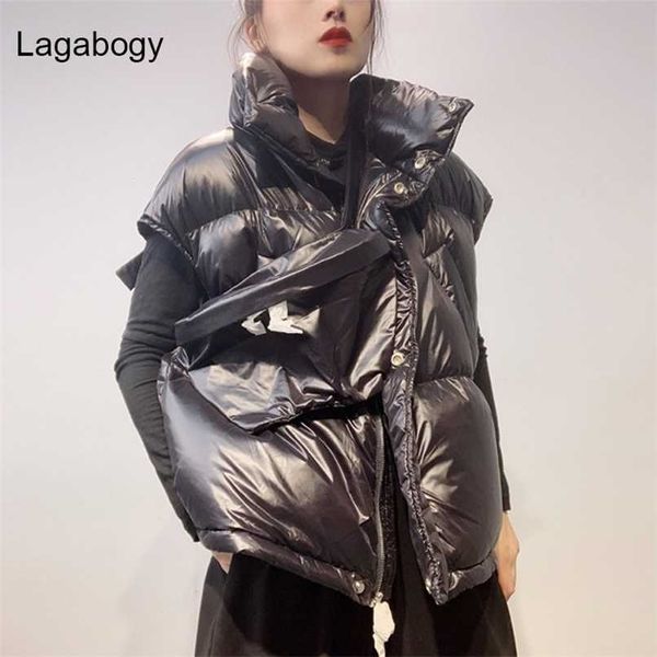 Lagabogy automne hiver femmes duvet de canard veste gilet femme court épais chaud manteau coupe-vent gilet avec sac Outwear 211123