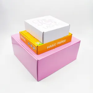 Lage Medium Small Mailer Box avec logo imprimé pour chaussures vêtements